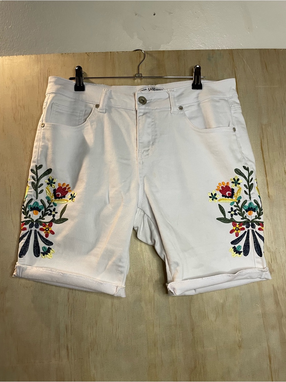 Women's White Embroidered Floral Jean Shorts